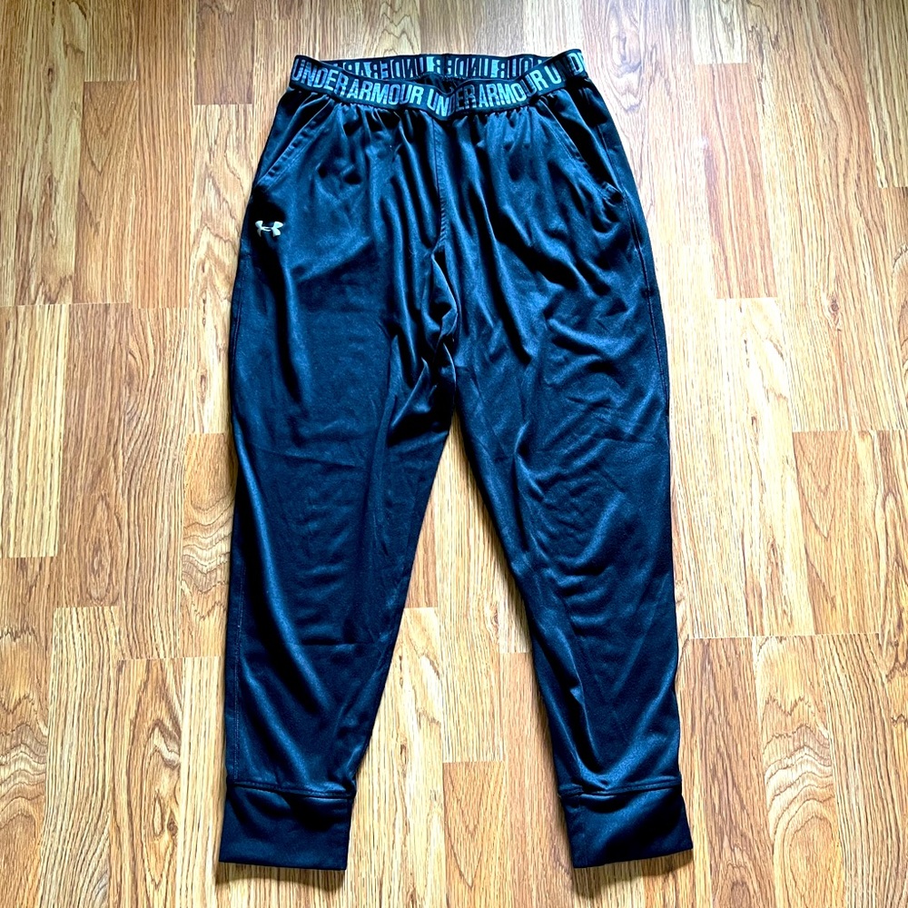 Under Armour women’s size medium pants